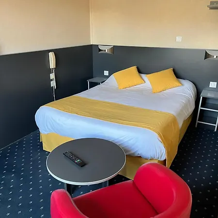 Logis Hotel & Restaurant De La Barque